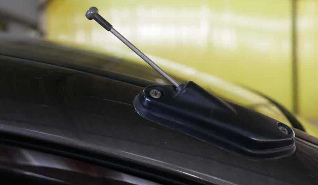 How Much Does It Cost To Replace Car Antenna Assembly