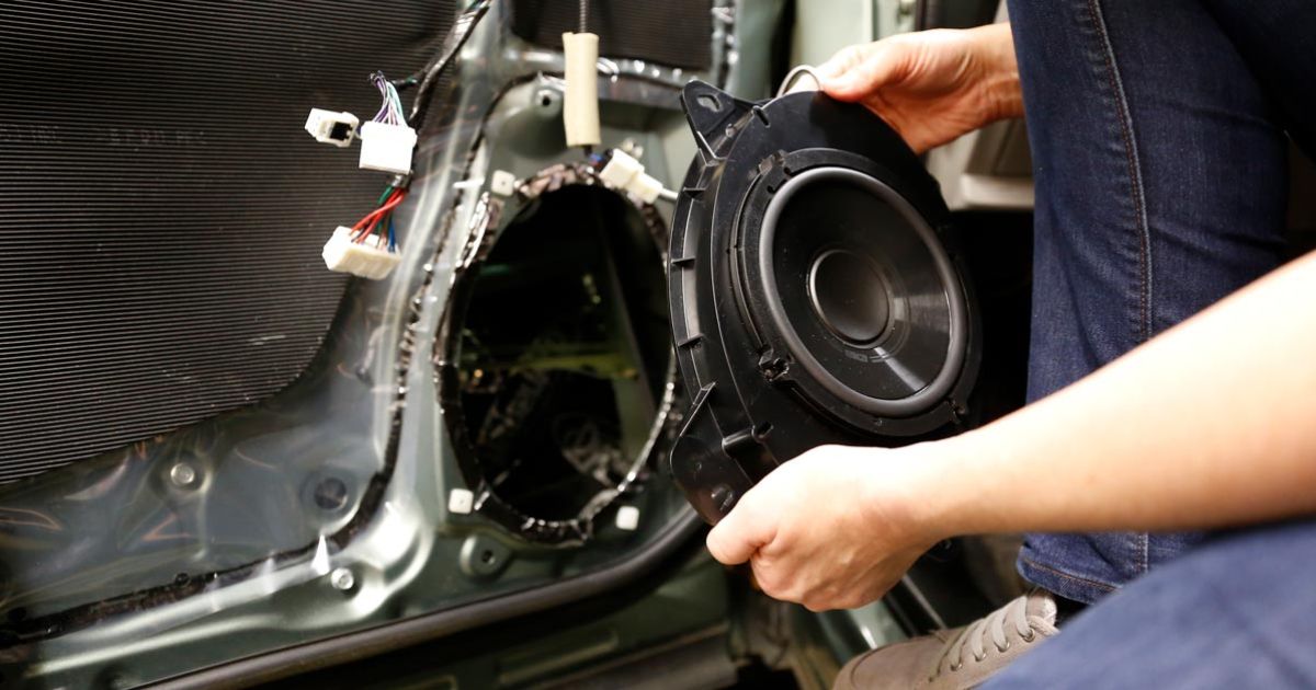 How Much Does It Cost to Fix Speakers in a Car