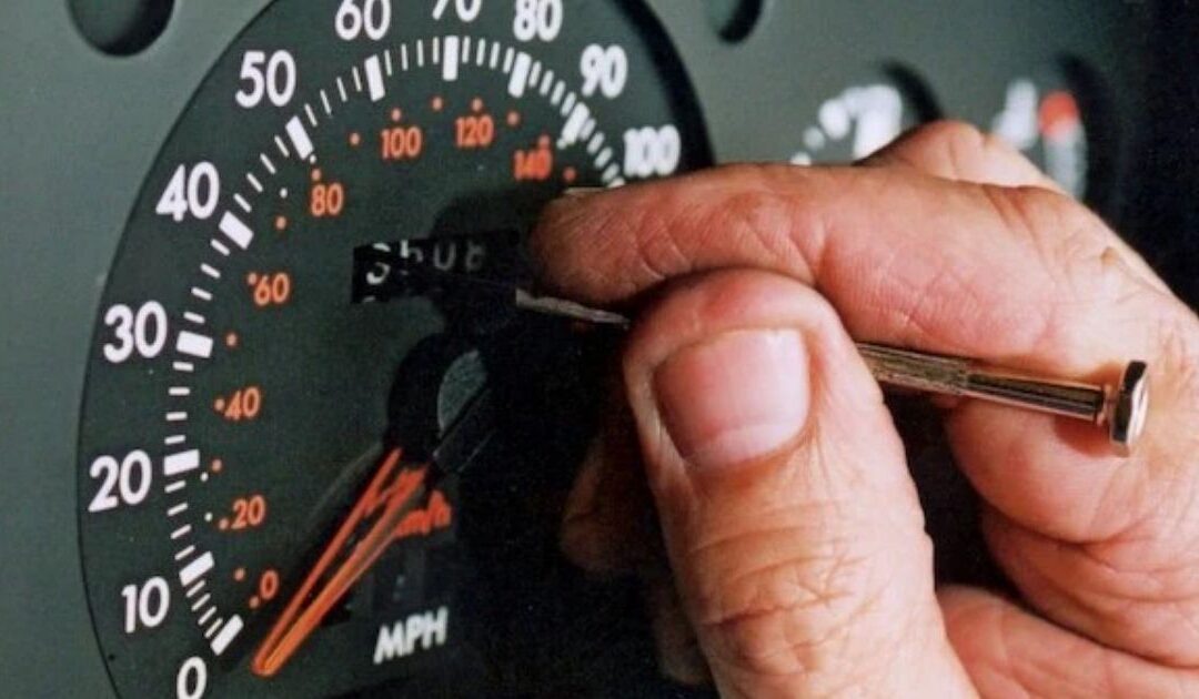 What Causes a Car Odometer to Stop Working: Key Reasons