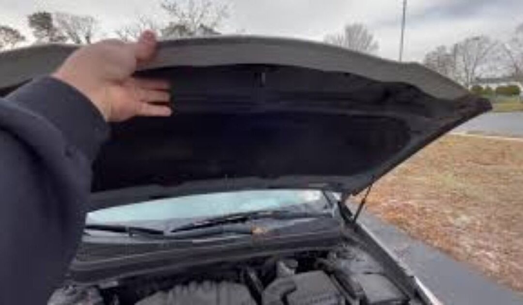 How Much Does It Cost to Fix the Hood of A Car